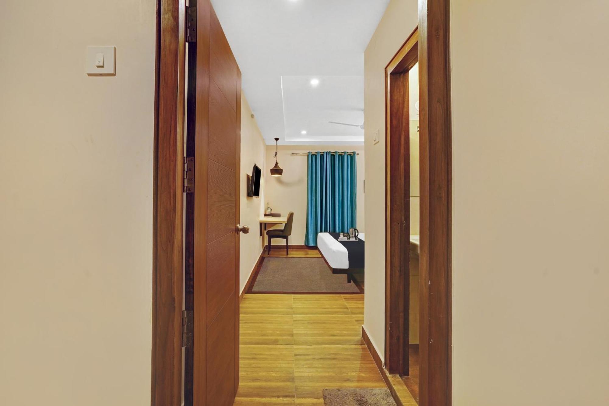 Capital O De Alphabet Kakinada Hotel Exterior foto