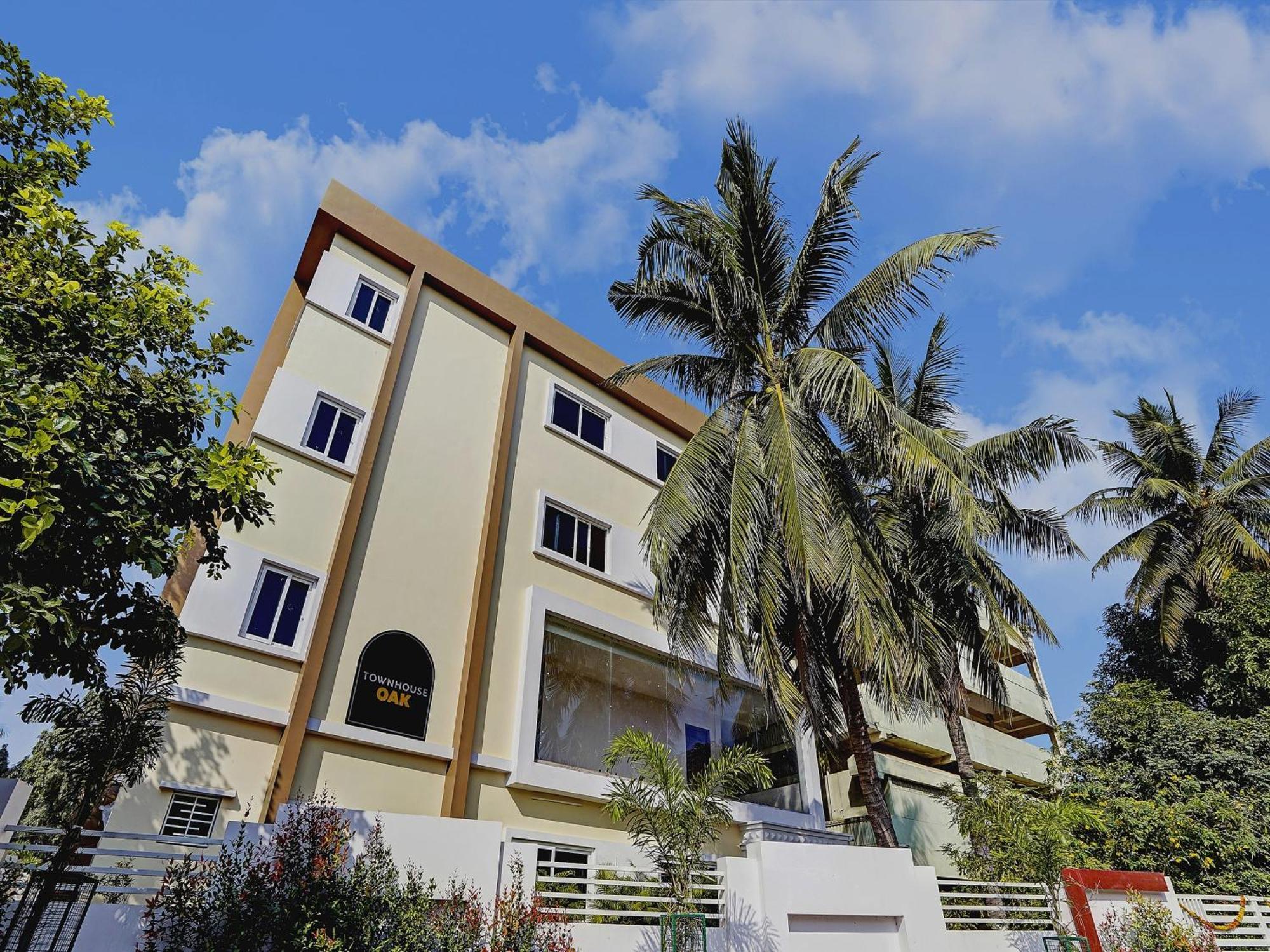 Capital O De Alphabet Kakinada Hotel Exterior foto